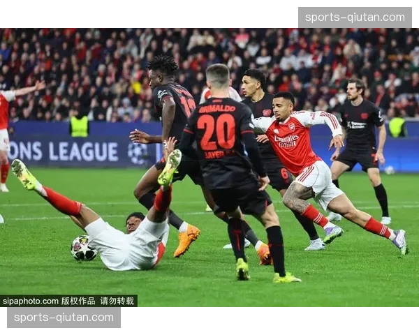 阿森纳全场仅六次射门,争议点球挽救低迷表现 阿森纳全场仅六次射门,争议点球挽救低迷表现